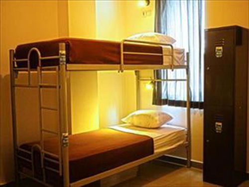 萬(wàn)隆 于邦邦旅館 chez bon hostel 預(yù)訂優(yōu)惠價(jià)格 地址位置 聯(lián)系方式