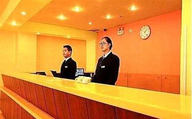在日本東京住宿,對早上敲門的“美女”別好奇,前廳小妹道出內(nèi)幕