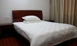 安心驛站大床房住宿1晚!安心舒適的入住環(huán)境,熱情周到的服務(wù),免費(fèi)WiFi,節(jié)假日通用!_團(tuán)800舟山團(tuán)購網(wǎng)站大全