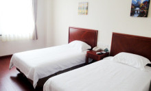 2店通用,格林豪泰快捷酒店住宿1晚 | 美團網(wǎng)威海站