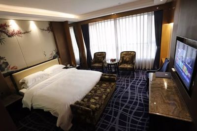 宴席、餐飲、會(huì)議、住宿一條龍服務(wù)~要到哪里找?玉虹酒店來(lái)幫你!